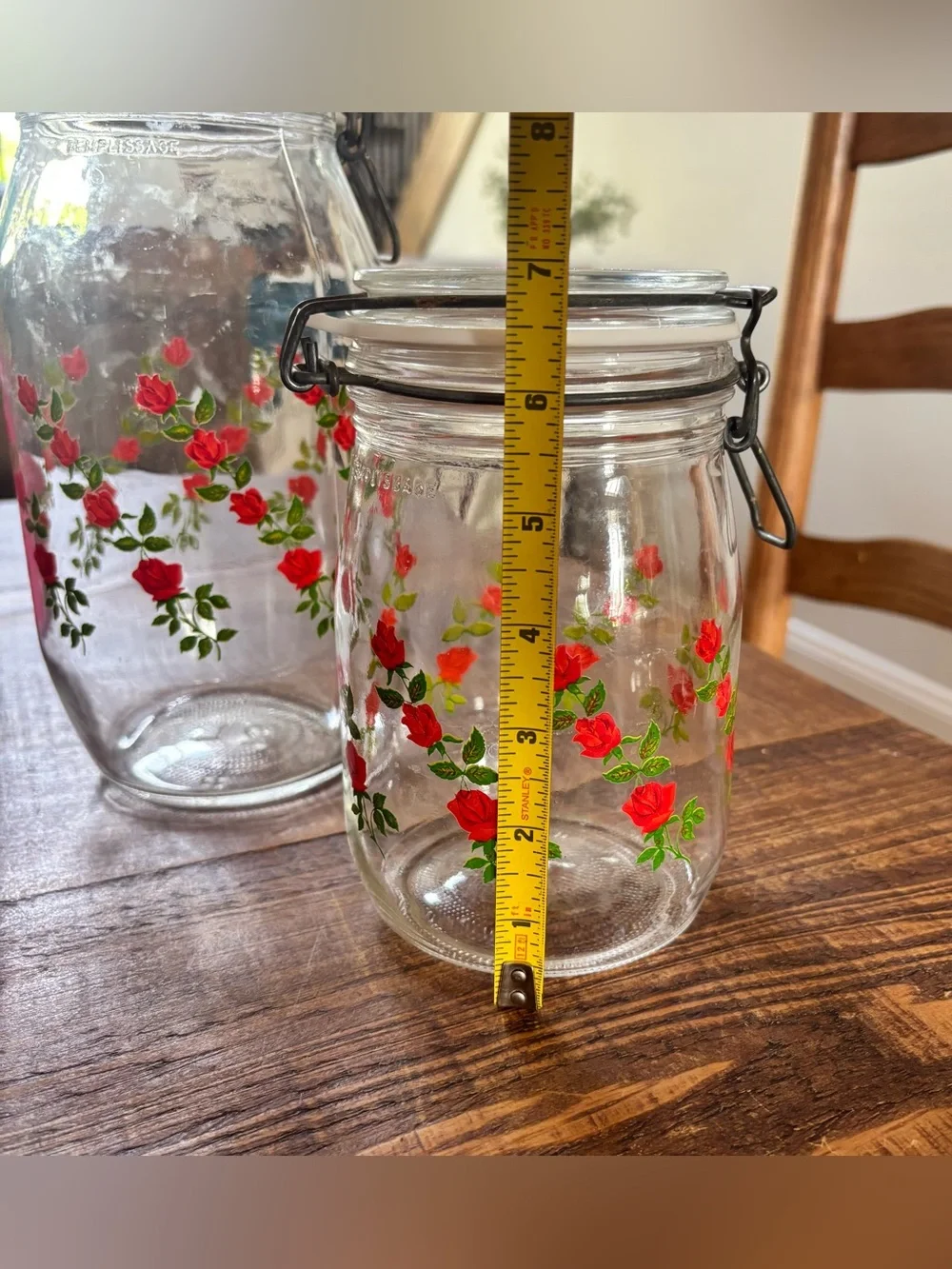 Vintage ARC France Niveau De Remplissage Floral Rose Glass Canister